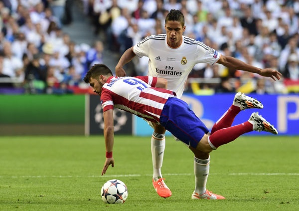 قصة مصورة : ريال مدريد يحقق "العاشرة"