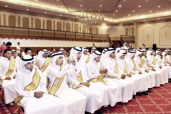 «الصندوق الخيري»: تخريج دفعة من أبناء الأسر المستهدفة في هندسة المساحة والإنشاءات والتقنية
