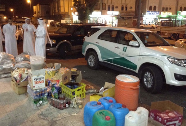 التجارة تمنع وصول 5 آلاف سلعة فاسدة إلى المستهلكين في المدينة