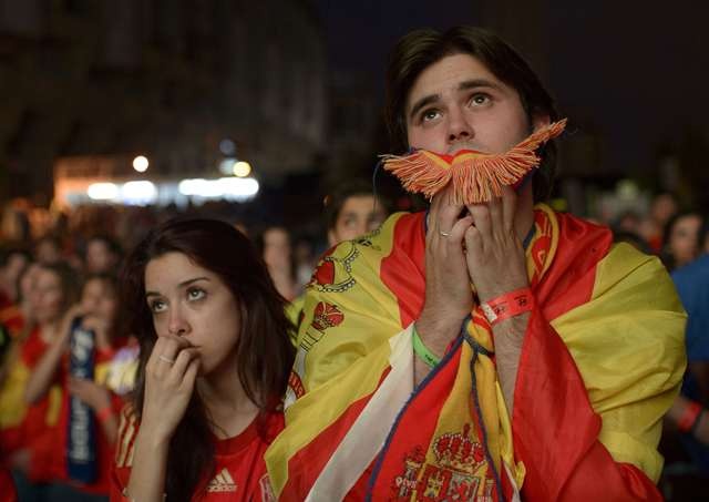 قصة مصورة :الطواحين الهولندية تروض الثور الإسباني