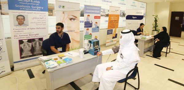 «بنك الرياض» نظم محاضرة توعوية لمنسوبيه 
عن فيروس «كورونا»