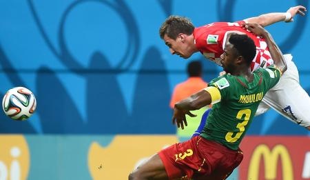 قصة مصورة : كرواتيا تضرب بقوة وتطيح بالكاميرون من المونديال