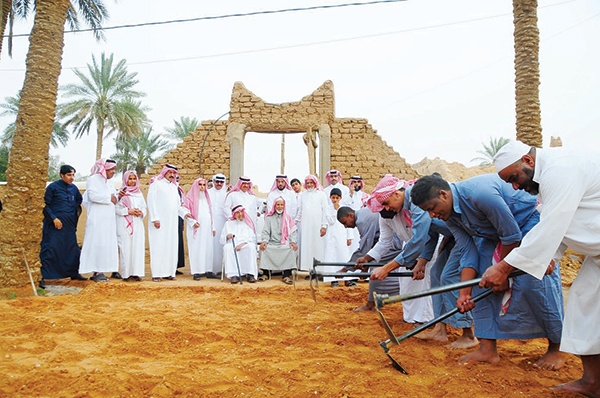 المهرجانات السياحية متنفس لكبار السن واستعادة لذكرياتهم في الماضي