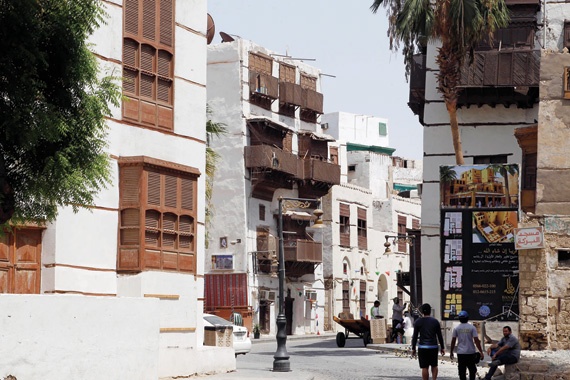 الأمير سلطان بن سلمان: اكتمال تطوير جدة التاريخية خلال 3 أعوام