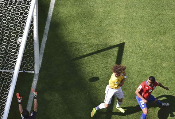 قصة مصورة : البرازيل أول الواصلين لدور ربع النهائي