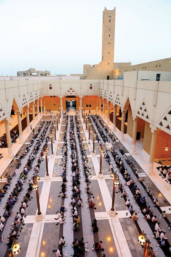 إفطار صائم
