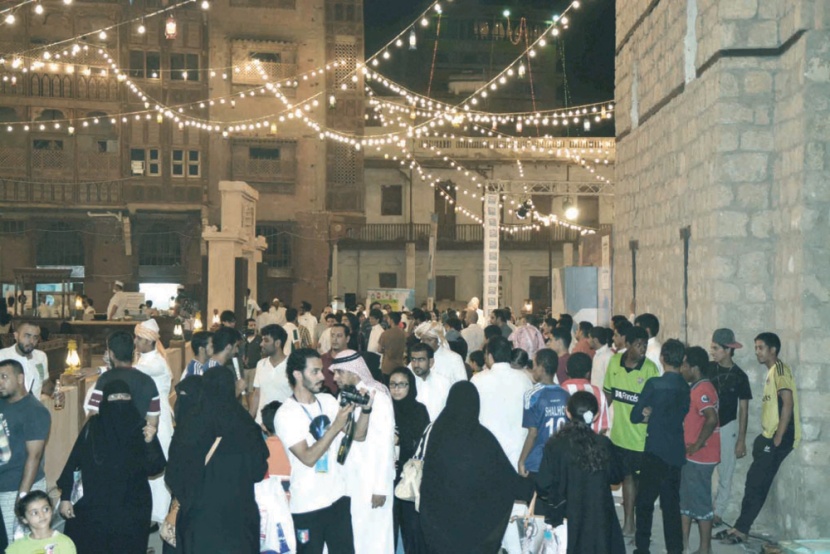 أكثر من 45 ألف زائر خلال الأيام الأولى 
لفعاليات «رمضاننا كدا»
