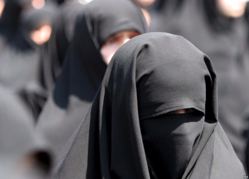 "داعش" لنساء العراق : الحجاب الكامل وإلا العقاب المغلظ