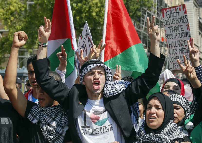 قصة مصورة : مظاهرات في كندا وبريطانيا وفرنسا تضامنا مع غزة