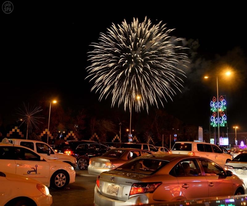 قصة مصورة : احتفالات المسلمين بالعيد