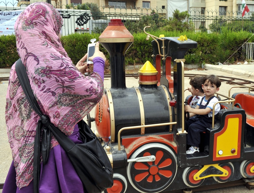 قصة مصورة : احتفالات المسلمين بالعيد