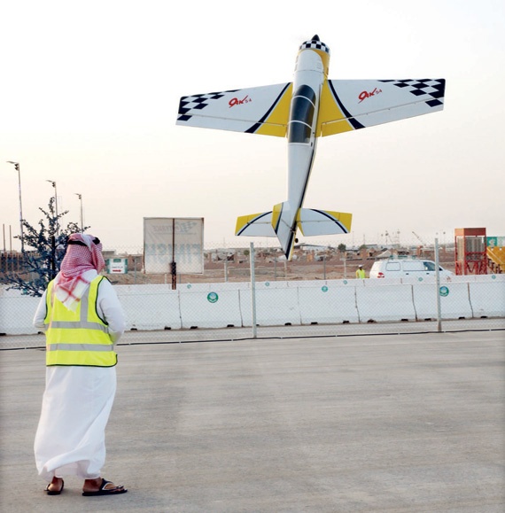 طائرات إلكترونية.. صناعة سعودية تستعرض في الرياض