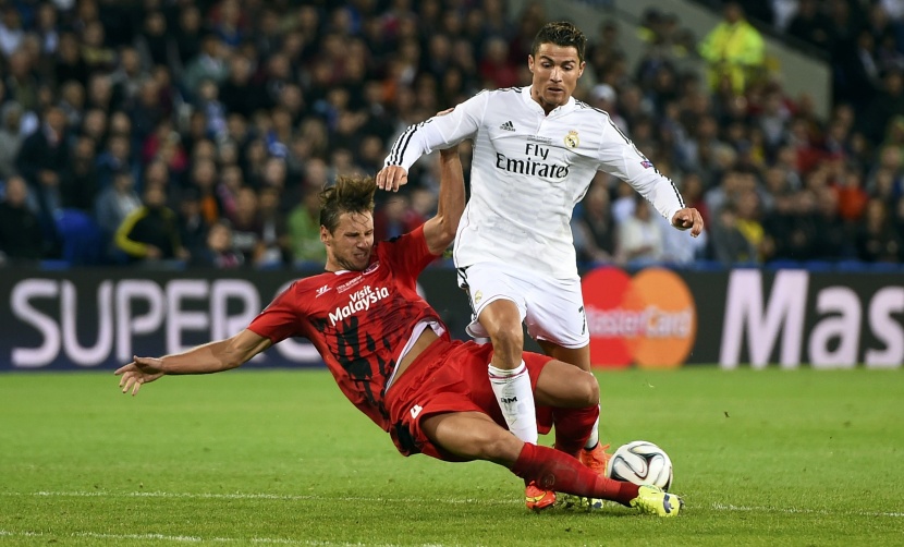 قصة مصورة : رونالدو يمنح ريال مدريد سوبر أوروبا