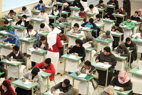 المدارس الحكومية تتفوق على «الأهلية» في نسبة المدرسين للطلاب
