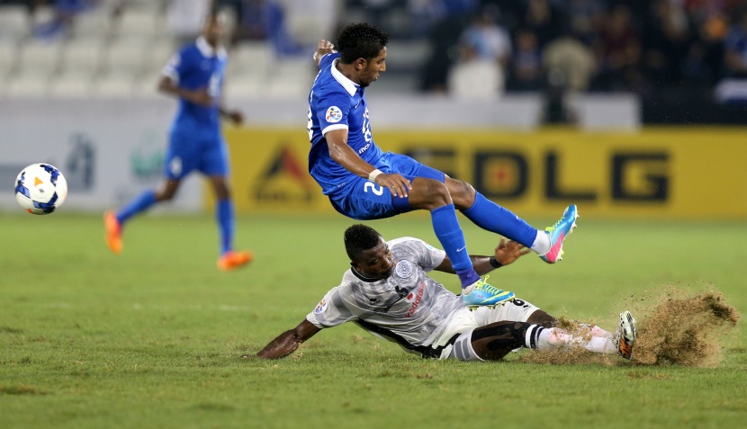 قصة مصورة :  الهلال و العين وجهاً لوجه في نصف النهائي