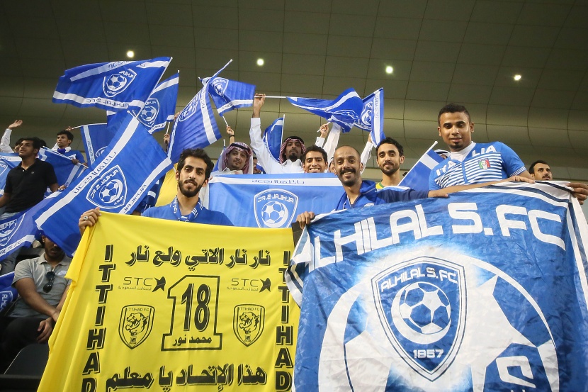 قصة مصورة :  الهلال و العين وجهاً لوجه في نصف النهائي