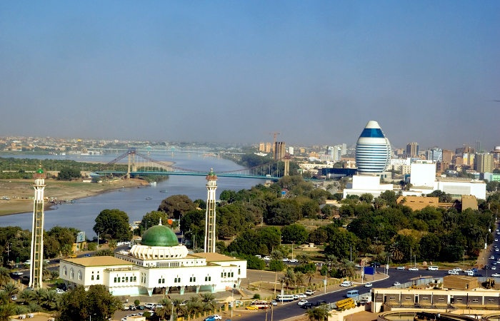 السودان يغلق مراكز ثقافية إيرانية ويأمر مسؤوليها بمغادرة البلاد