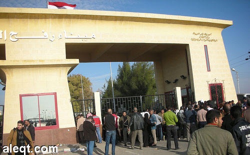 إغلاق معبر رفح عقب مقتل 11 شرطيا مصريا