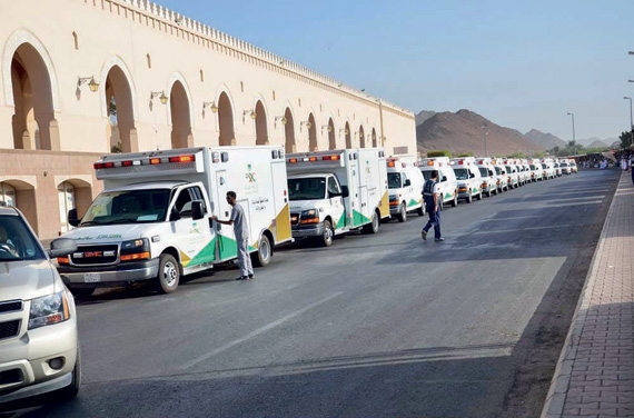 .. ونقل 32 حاجا منوما إلى المشاعر المقدسة