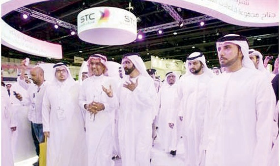 محمد بن راشد يزور «STC» في جايتكس
 دبي 2014