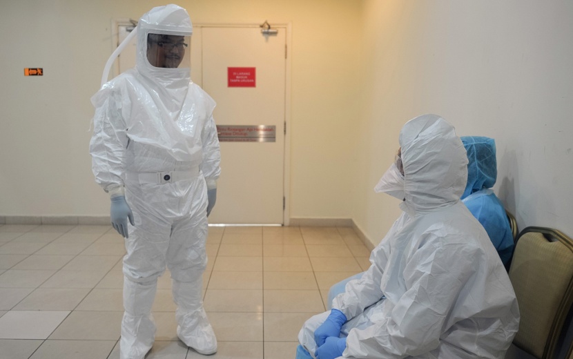 مالي سادس دولة في غرب أفريقيا يصلها فيروس "الإيبولا"