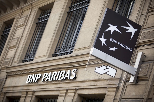 بنك "بي.إن.بي باريبا" الفرنسي يسجل ارتفاع في صافي أرباحه بعد تعافيه من غرامة أمريكية