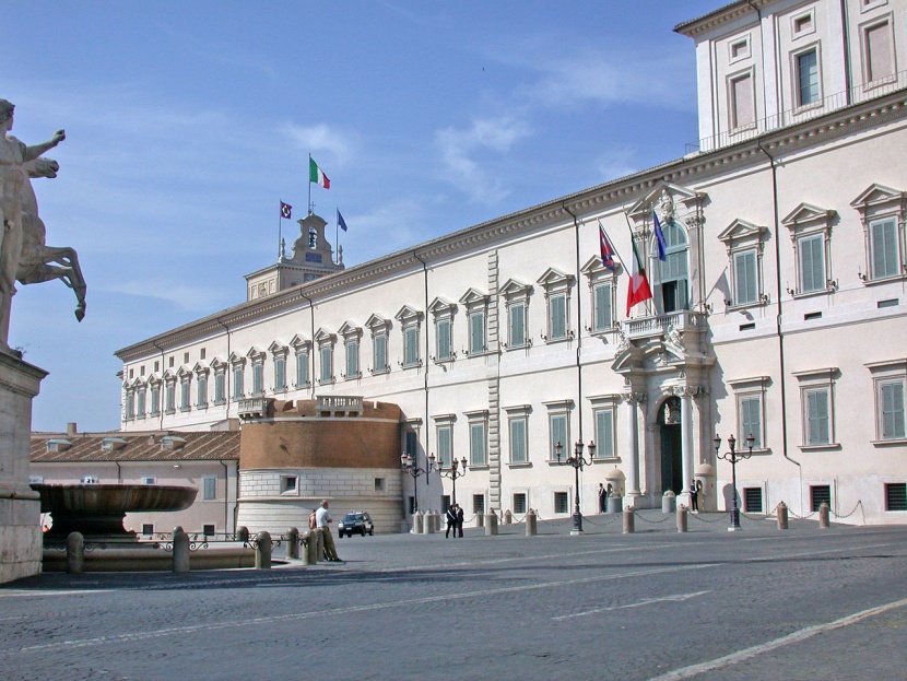 إيطاليا تعين باولو جينتيلوني وزيرا للخارجية