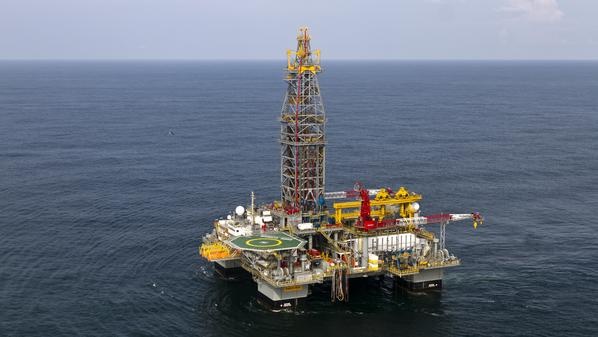 الرهان على انحسار الهبوط يدفع النفط للارتفاع 6%