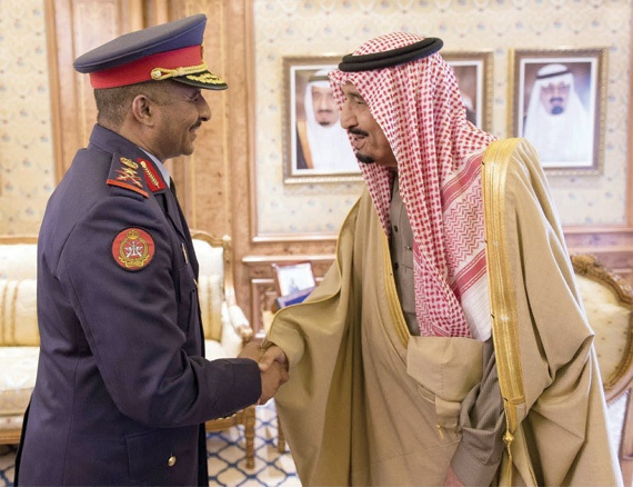 ولي عهد بريطانيا والرئيس الأفغاني يطمئنان على صحة الملك