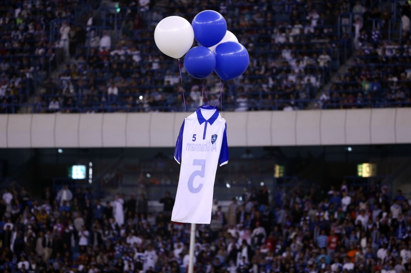البايرن يهزم الهلال برباعية