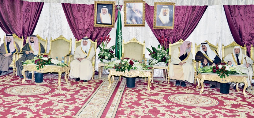 ولي العهد يتلقى اتصالين من رئيس تركيا وولي عهد أبوظبي للاطمئنان على صحة الملك