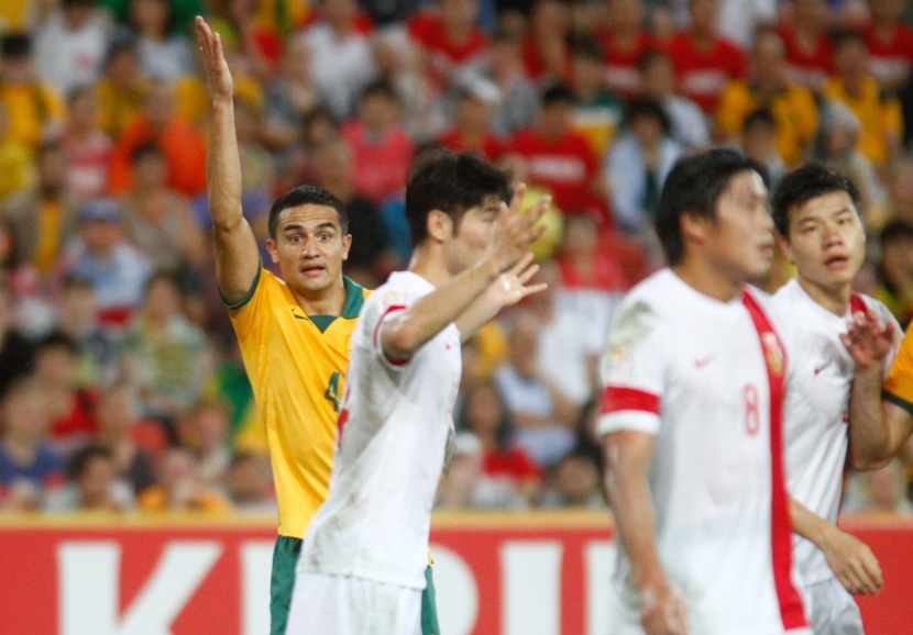 كاهيل يضع حدا للمغامرة الصينية ويحمل أستراليا إلى نصف النهائي