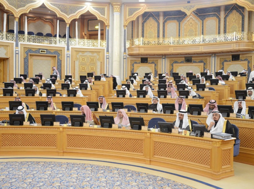 بعد فشله في إتخاذ قرار حولها.. "الشورى" يرفع اتفاق توظيف العمالة الاندونيسية إلى الملك