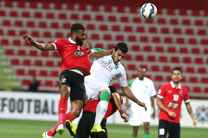 الأهلي يفرط بالنقاط الثلاث ويعود بتعادل من دبي