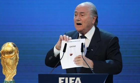 مونديال 2022: أمير قطر ينفي مزاعم الغش