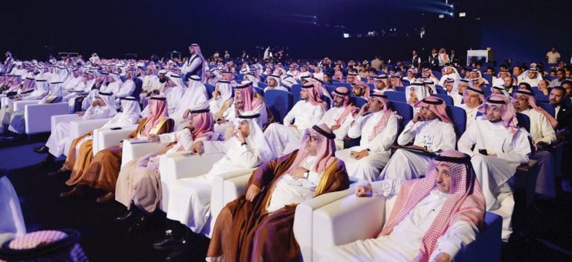 الأمير محمد بن ناصر: الدور على أصحاب الأعمال لاقتناص الفرص في «جازان الاقتصادية»