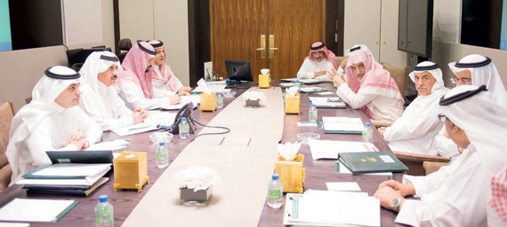 مجلس الشؤون السياسية يطلع على آخر مستجدات «عاصفة الحزم»