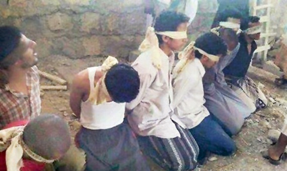 الحوثيون يبتزون اليمنيين بـ «ضريبة حرب» .. والمقاومة تأسر 200 مسلح