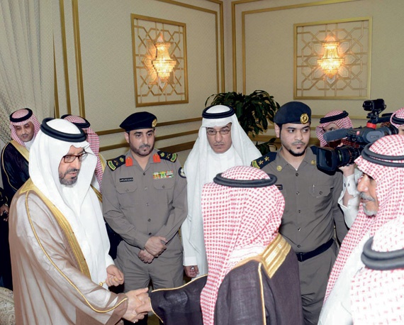 المناطق تبايع ولي العهد وولي ولي العهد
