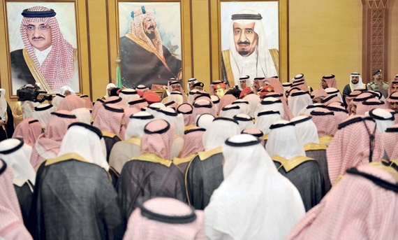 المناطق تبايع ولي العهد وولي ولي العهد