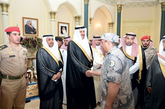 أمير المدينة للمبايعين: ولاؤكم نهج حكيم سارت عليه المملكة منذ تأسيسها