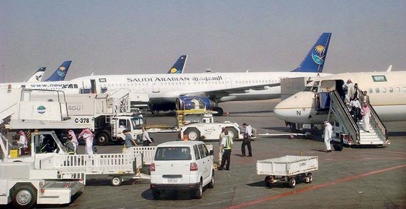 «هيئة الطيران» لـ"الاقتصادية" : تخفيض أسعار وقود الطائرات يزيد الرحلات والوجهات الداخلية