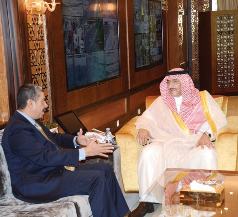 ولي العهد يبحث التطورات مع نائب الرئيس اليمني