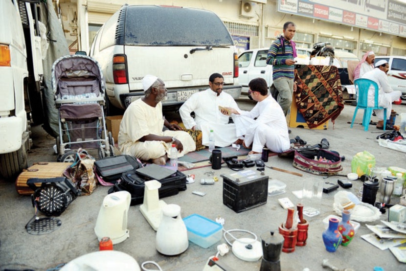 حراج بن قاسم .. إرث تاريخي واقتصادي يتنقل بين أحياء الرياض منذ 66 عاما