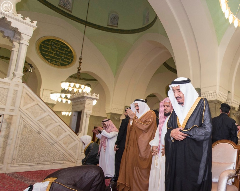 خادم الحرمين الشريفين يزور مسجد قباء