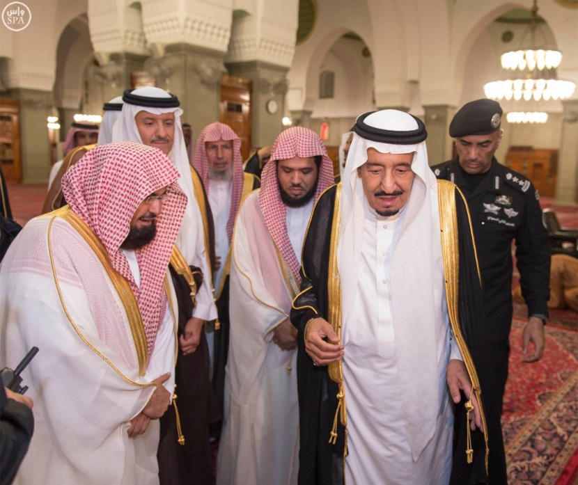 خادم الحرمين الشريفين يزور مسجد قباء