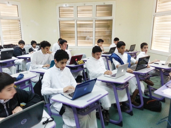مدارس أهلية تطلب 5000 ريال «حجز مقعد» .. و«التعليم»: سنعاقبهم