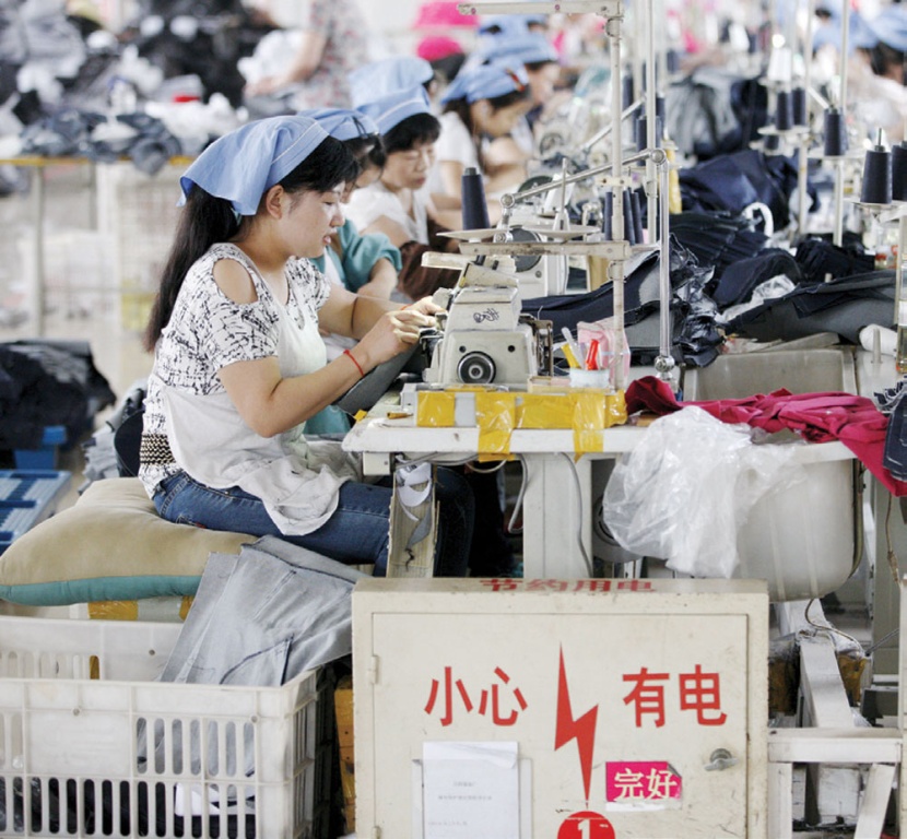الاقتصاد الصيني ينمو 7 % مدفوعا بتسارع وتيرة الإنتاج الصناعي