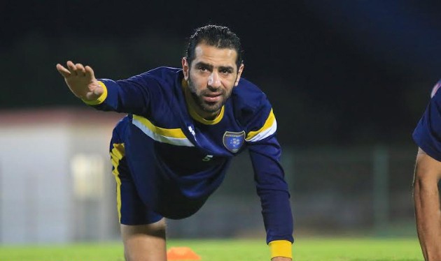 أبو هشهش لاعب التعاون السعودي يعتزل