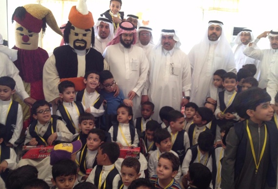 مدير عام التعليم في مكة يزور مدرسة البراء بن مالك الابتدائية